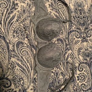 Victoria’s Secret bra